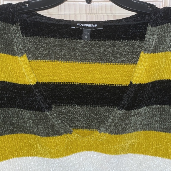 Sweater from Express - Picture 2 of 4